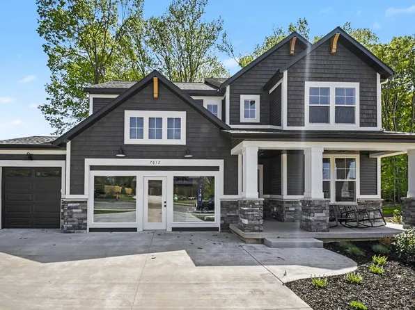 7612 Clementine Ave, Byron Center, MI 49315