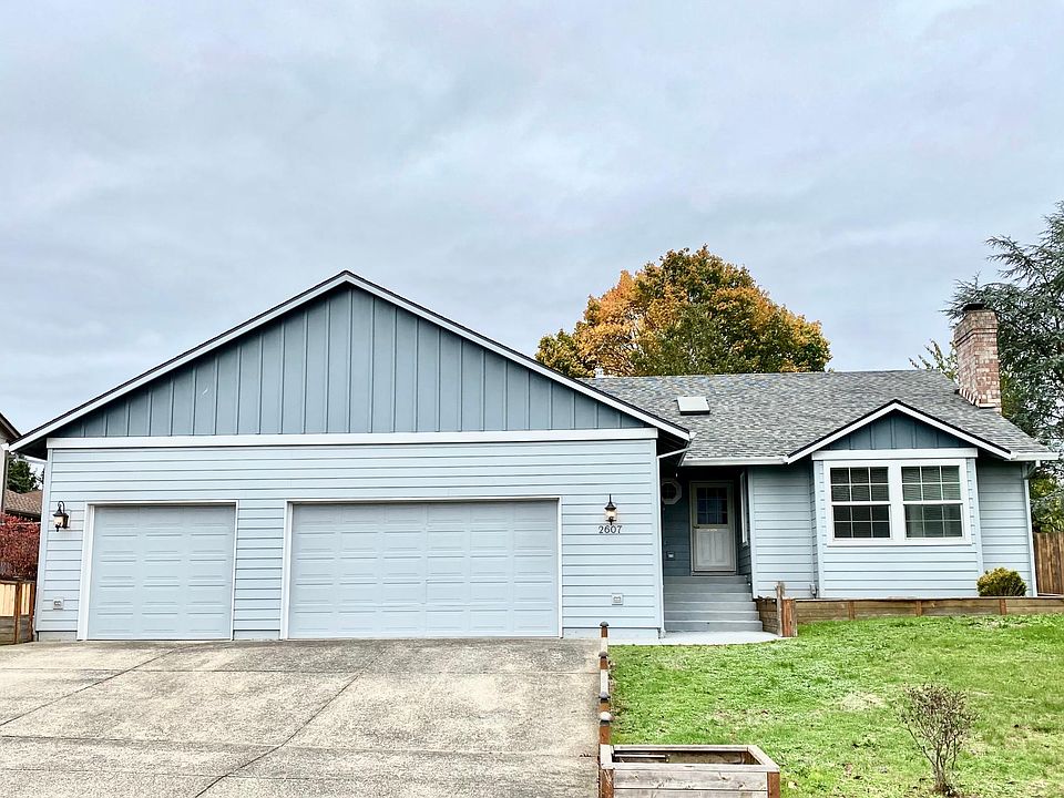 1st image of 2607 SE Blairmont Dr