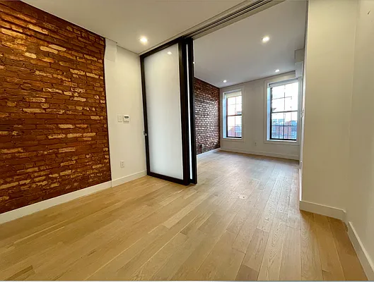 Rented by REAL New York | media 2
