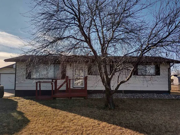 511 Meadowlark Dr, Box Elder, SD 57719