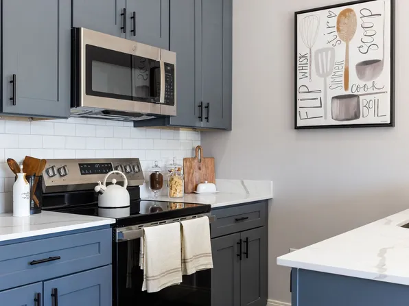 The Residence at 1555 Elm, 1555 Elm St #9P, Manchester, NH 03101