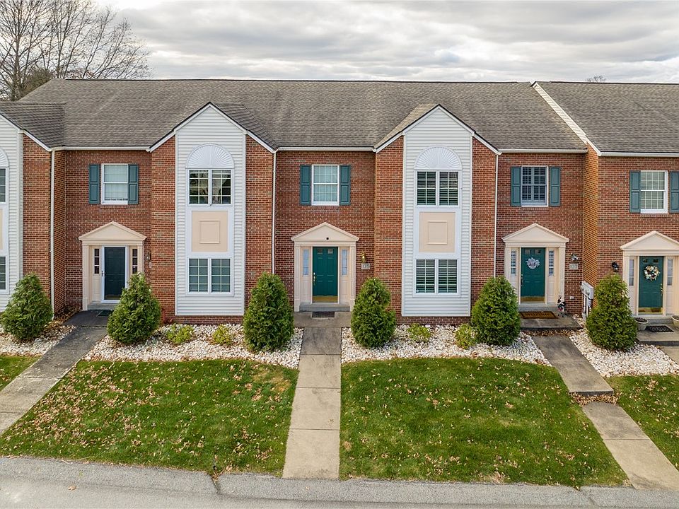 1st image of 105 Merion Ct
