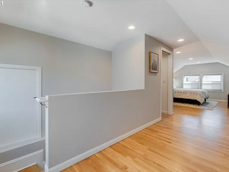 1823 N Ainsworth St — Photo 15