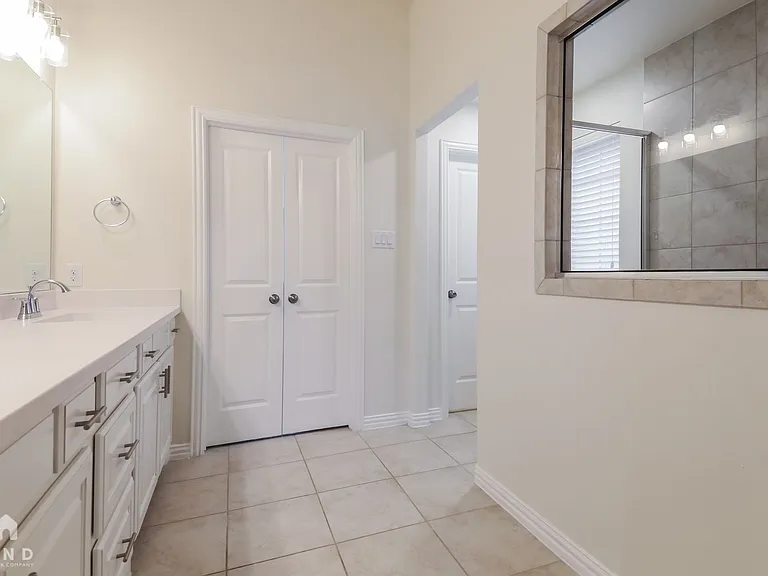 3416 Damsel Sauvage Ln — Photo 25