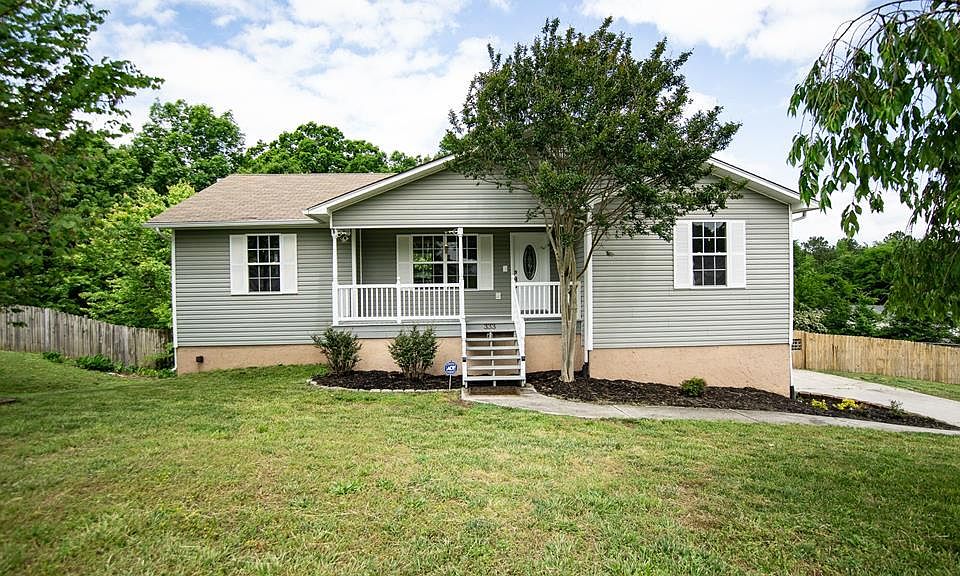 1st image of 333 Fern Dr SE