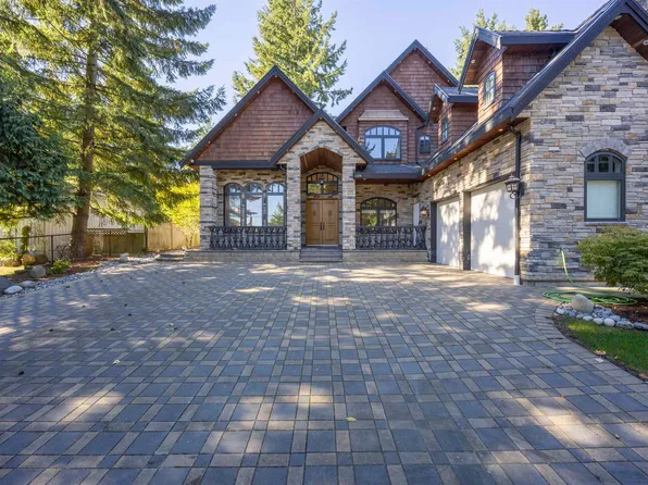 2309 154th St, Surrey, BC V4A 4S6