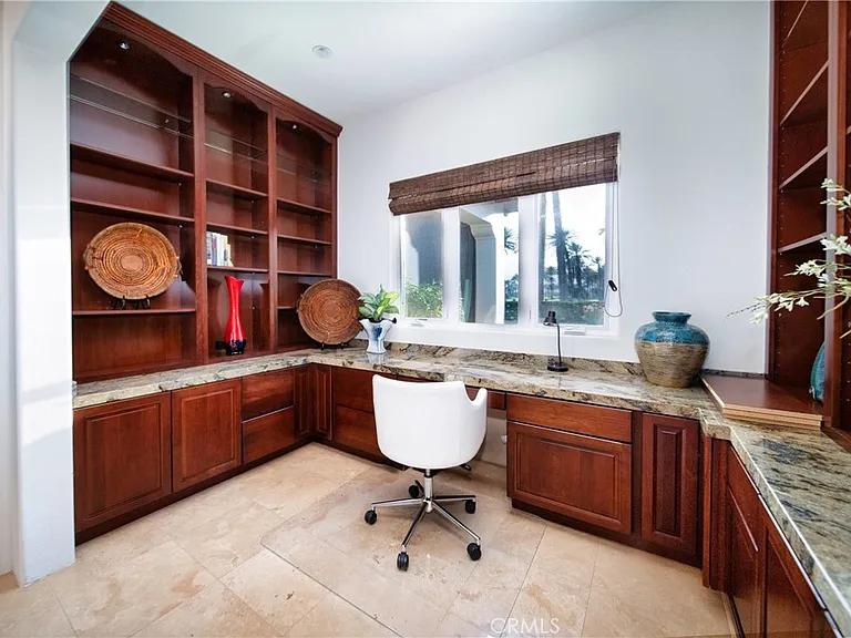 56705 Village Dr — Photo 62