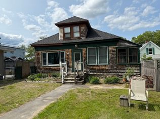 29 Lynn St, Lawrence, MA 01843