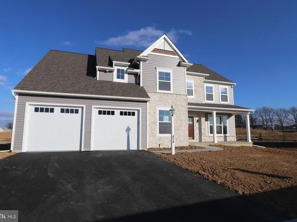 409 Parkside Way, Lititz, PA 17543