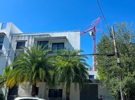 751 NW 1st St