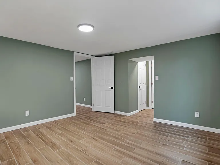 1251 Dellwood Ave — Photo 24