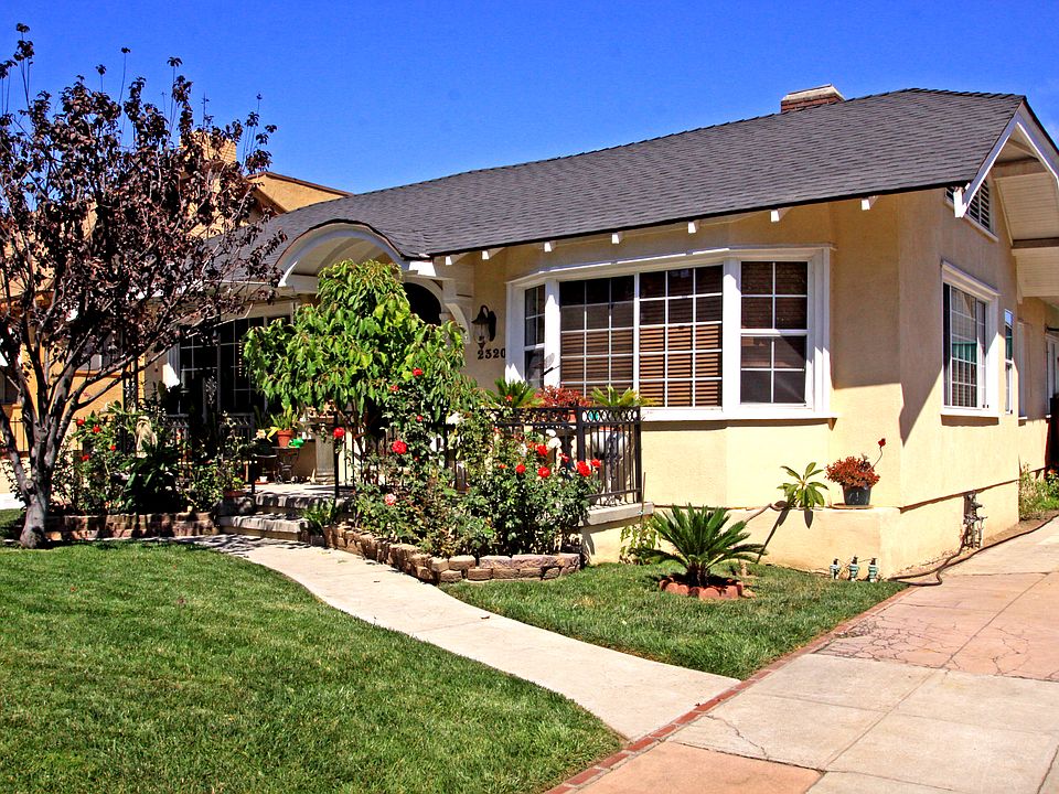 1st image of 2320 S La Salle Ave