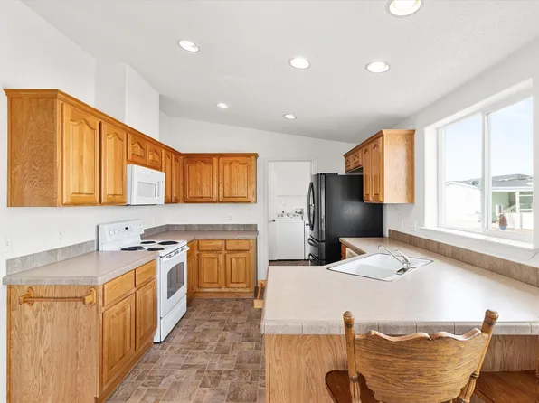 3501 Avenue C Space 35, White City, OR 97503