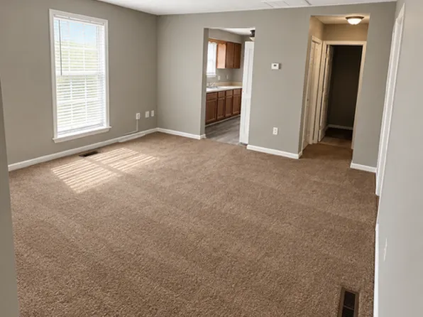 511 E 9th St, Jeffersonville, IN 47130