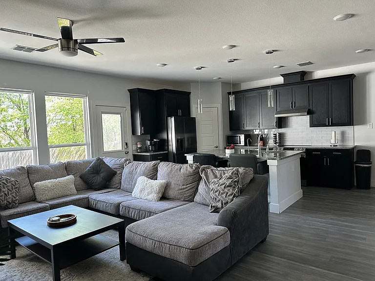 Lazy River Dr — Photo 3
