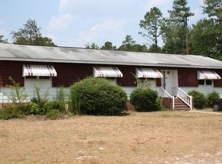 206 Riverview Dr, Vass, NC 28394
