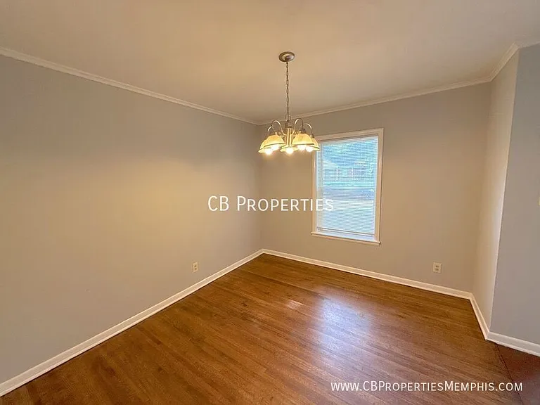 1871 Cornelia Ln — Photo 7