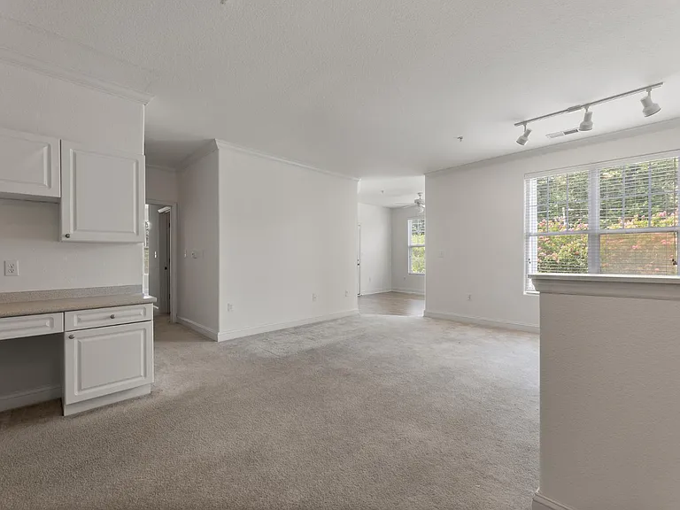 1922 Parkside Village Dr #1922 — Photo 6