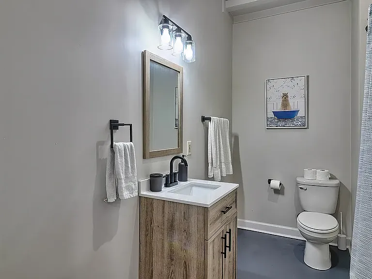 1303 Misty Ln — Photo 23