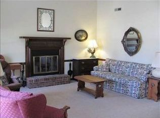 4 Traybon Ct, Greenville, SC 29611