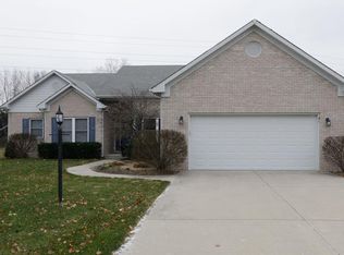 1333 Edinburgh Dr, Carmel, IN 46033