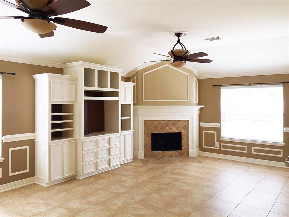 1st image of 7442 Colony Bend Ln