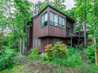 2688 Moon Mountain Dr, Eugene, OR 97403