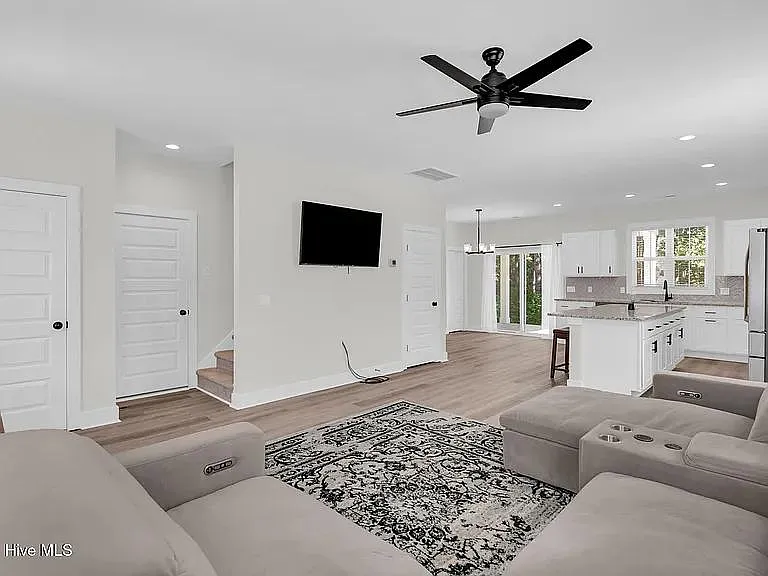 1212 Kerr Lake Dr — Photo 5
