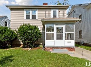 2030 Wyndhurst Rd, Toledo, OH 43607