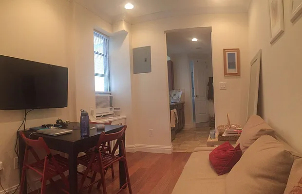 Rented by The Search D&M | media 7