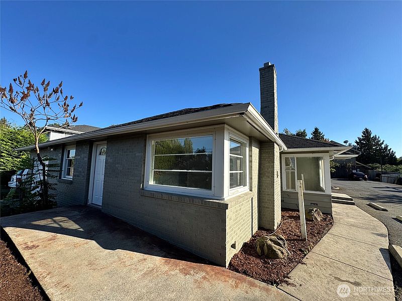 3rd image of 3312 E College Way