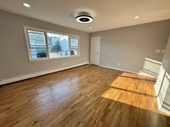 140 Prospect Ave Floor 2, Bayonne, NJ 07002