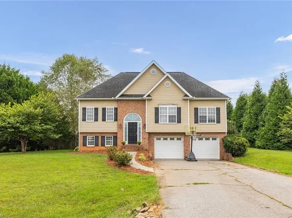 144 Highland Rd, Mocksville, NC 27028