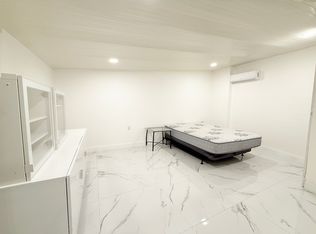 (Undisclosed Address), Miami, FL 33142