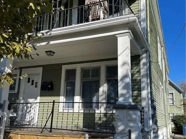 291 Walnut St, Buffalo, NY 14204
