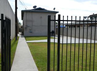 9226 Palm St #B, Bellflower, CA 90706