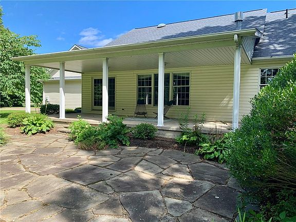 3rd image of 10633 S Edgewood Dr
