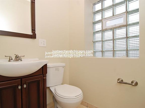 2nd image of 853 N Keystone Ave #2
