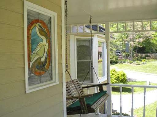 2nd image of 3344 Woodsfield Dr NE