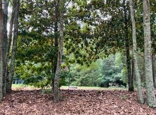 150 Arnco 6th St, Newnan, GA 30263