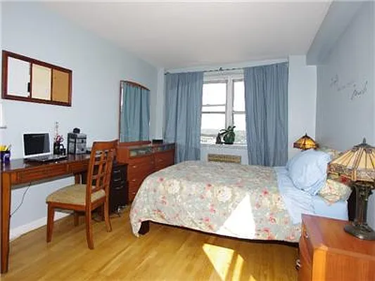 Sold by Exclusive Properties Sotheby's International Realty | media 11