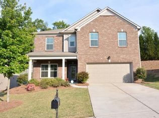 47 Woods Creek Dr, Suwanee, GA 30024