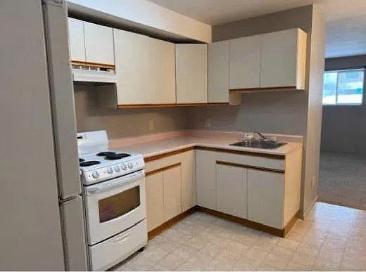 5314 46th Ave #103 — Photo 9