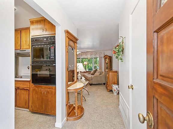 5th image of 7806 Galena Way