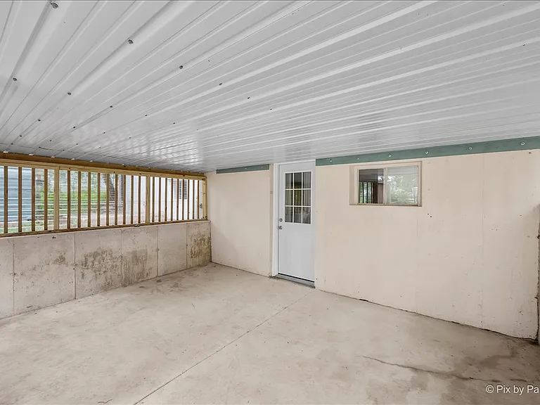 23776 N Overhill Dr — Photo 26
