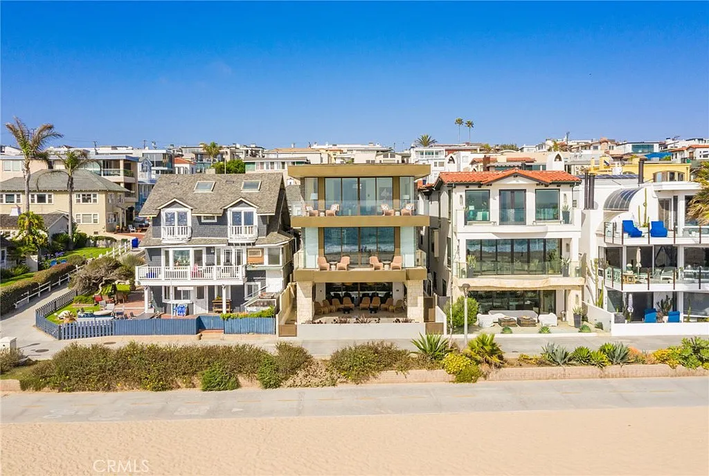 10 bed, 12.0 bath, 6417 sqft, $135,000 — Photo 2