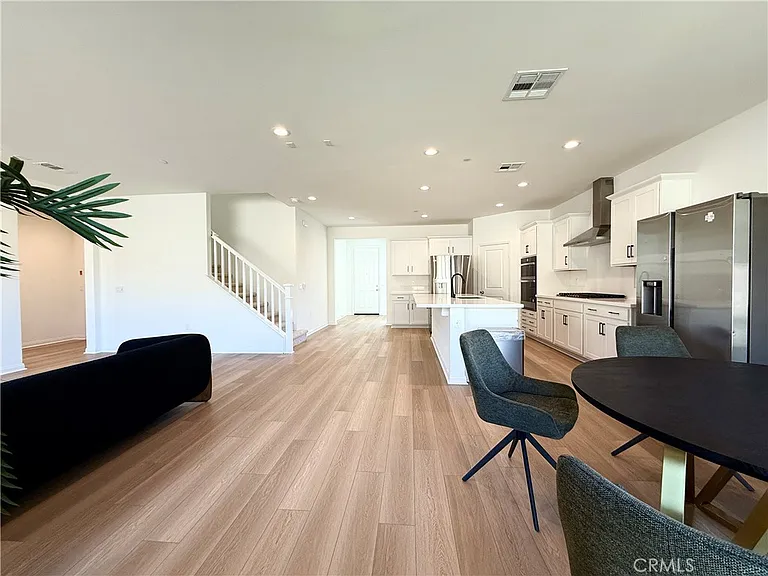 21696 Thomas Ct — Photo 8