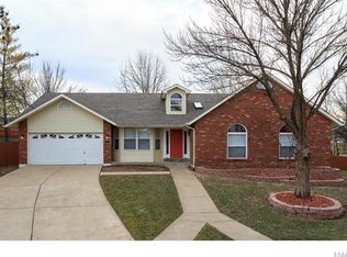 6 Georgetown Ct, O'Fallon, MO 63368