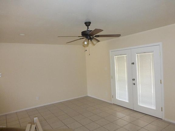 3rd image of 5226 N 68th Ave