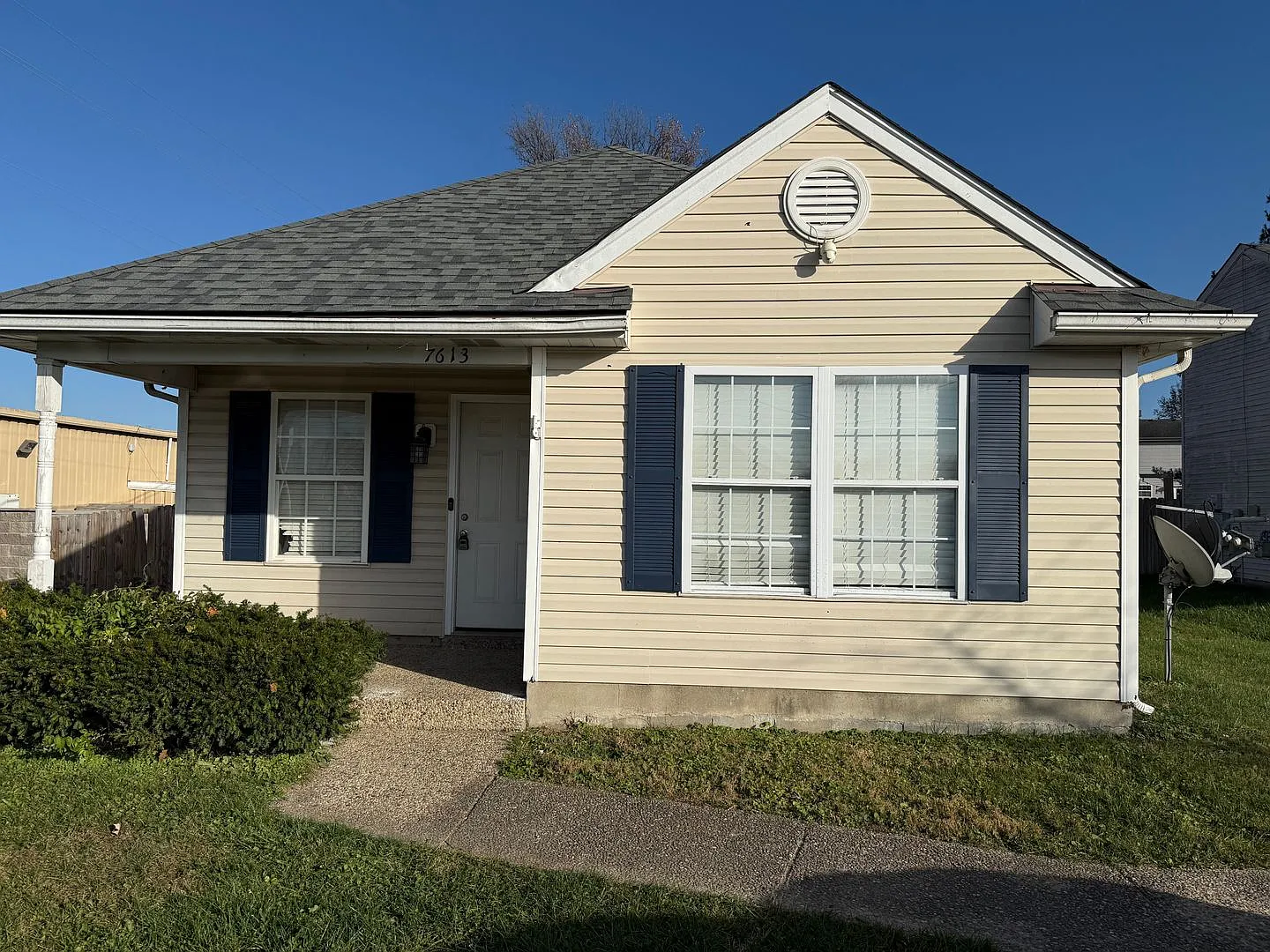Updated home in Highview — Photo 1